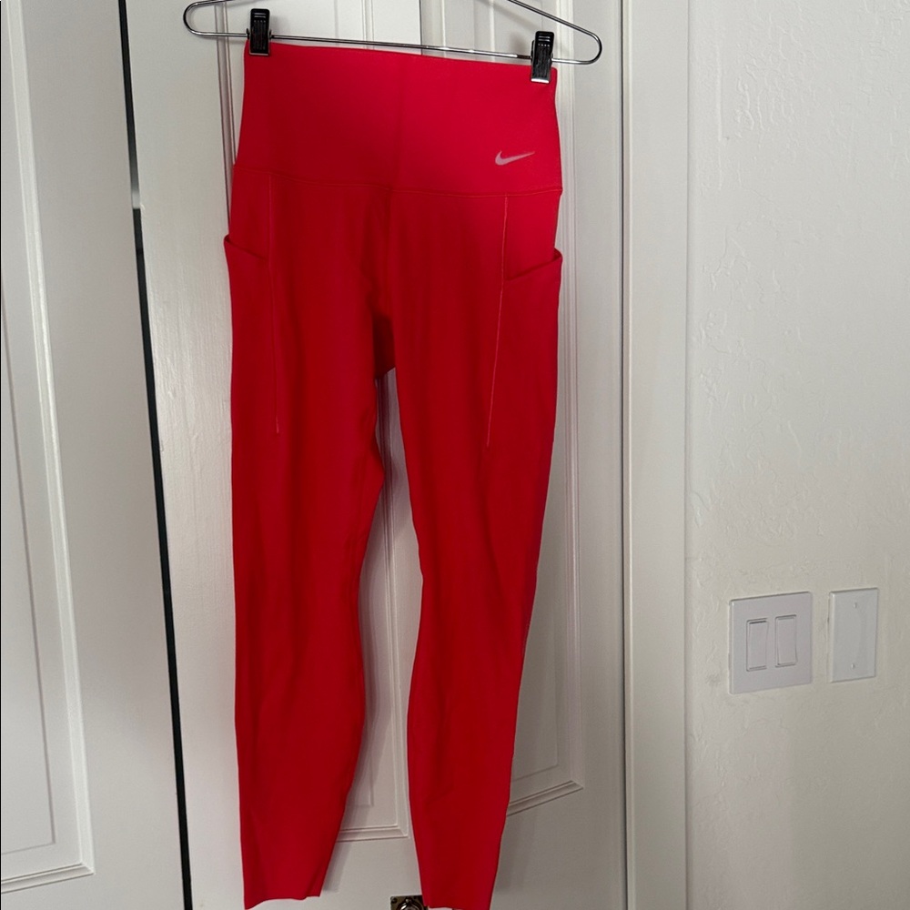 Nike universa leggings